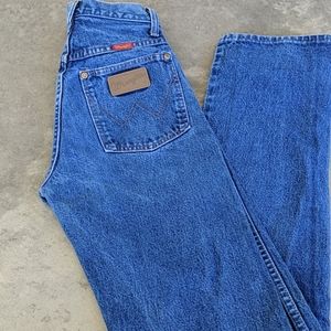 Vintage Wrangler blue jeans high waisted